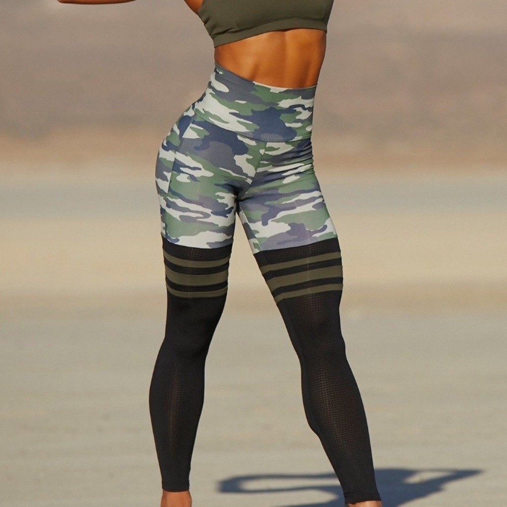 Bombshell leggings